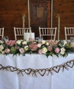 گل روی میز FOTT56 Flower on the table