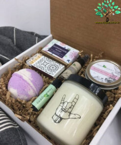 در صورتی که عکس کالای باکس هدیه bg21 نمایش داده نشد با تیم پشتیبانی هماهنگ کنید.