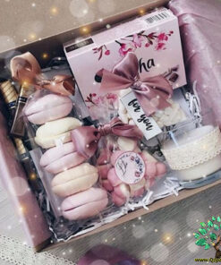 در صورتی که عکس کالای باکس هدیه bg31 نمایش داده نشد با تیم پشتیبانی هماهنگ کنید.