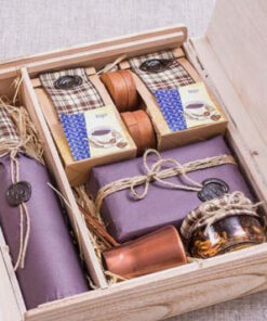 در صورتی که عکس کالای باکس هدیه bg40 نمایش داده نشد با تیم پشتیبانی هماهنگ کنید.