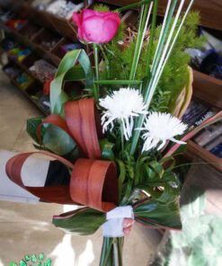 دسته گل طبیعی NFB83 Natural flower bouquet